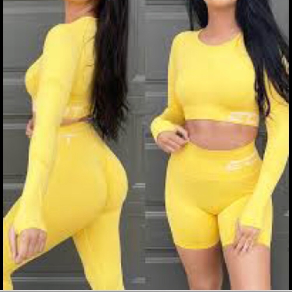 ISO Yellow Echt Arise Scrunch Shorts M